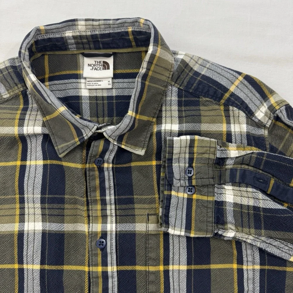 The North Face Men's XL Plaid Flannel Shirt Blue Brown Long Sleeve Button Up
